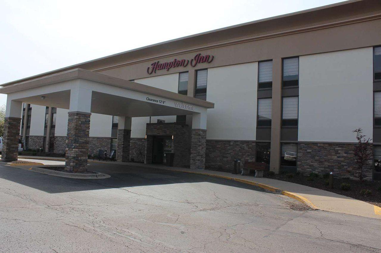 Hampton Inn Janesville Extérieur photo