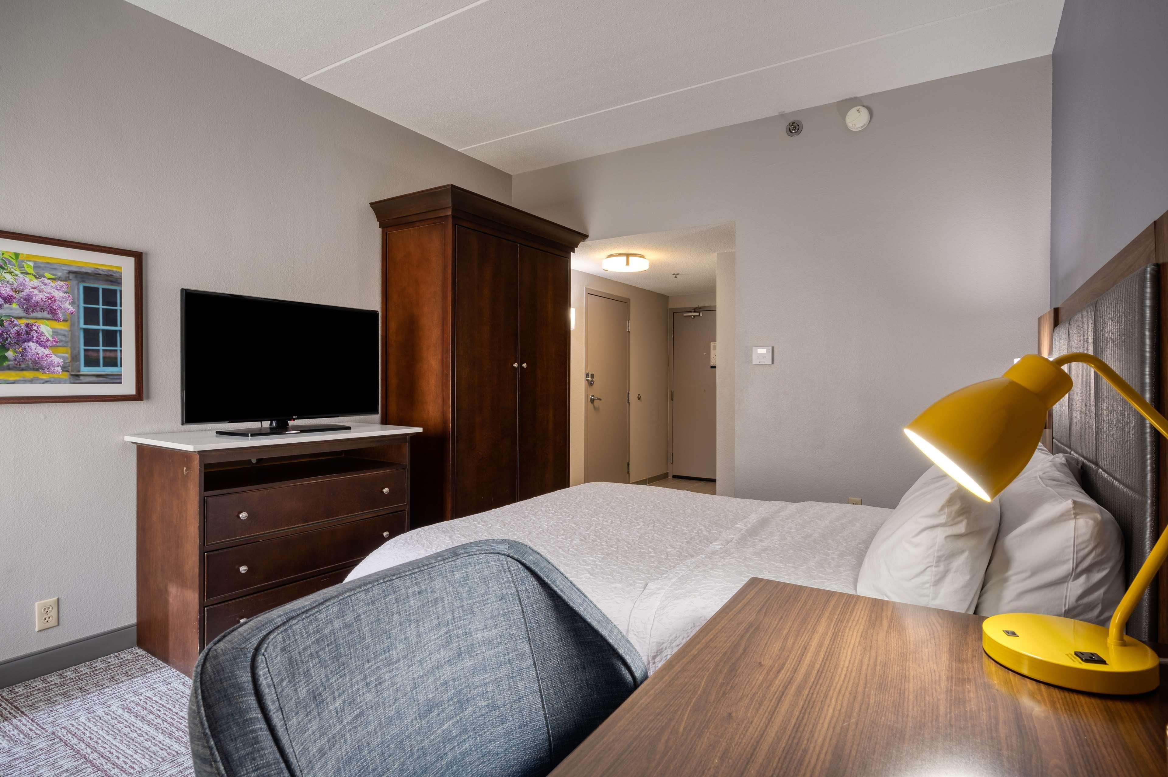 Hampton Inn Janesville Extérieur photo