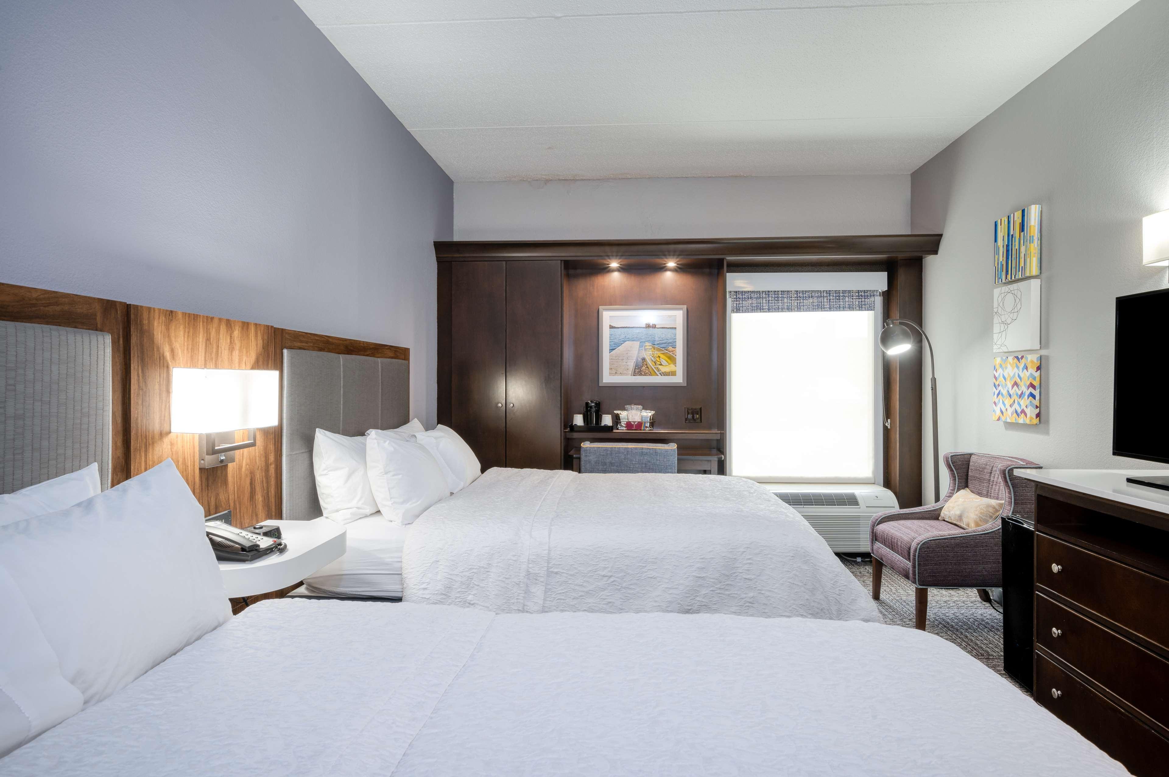 Hampton Inn Janesville Extérieur photo