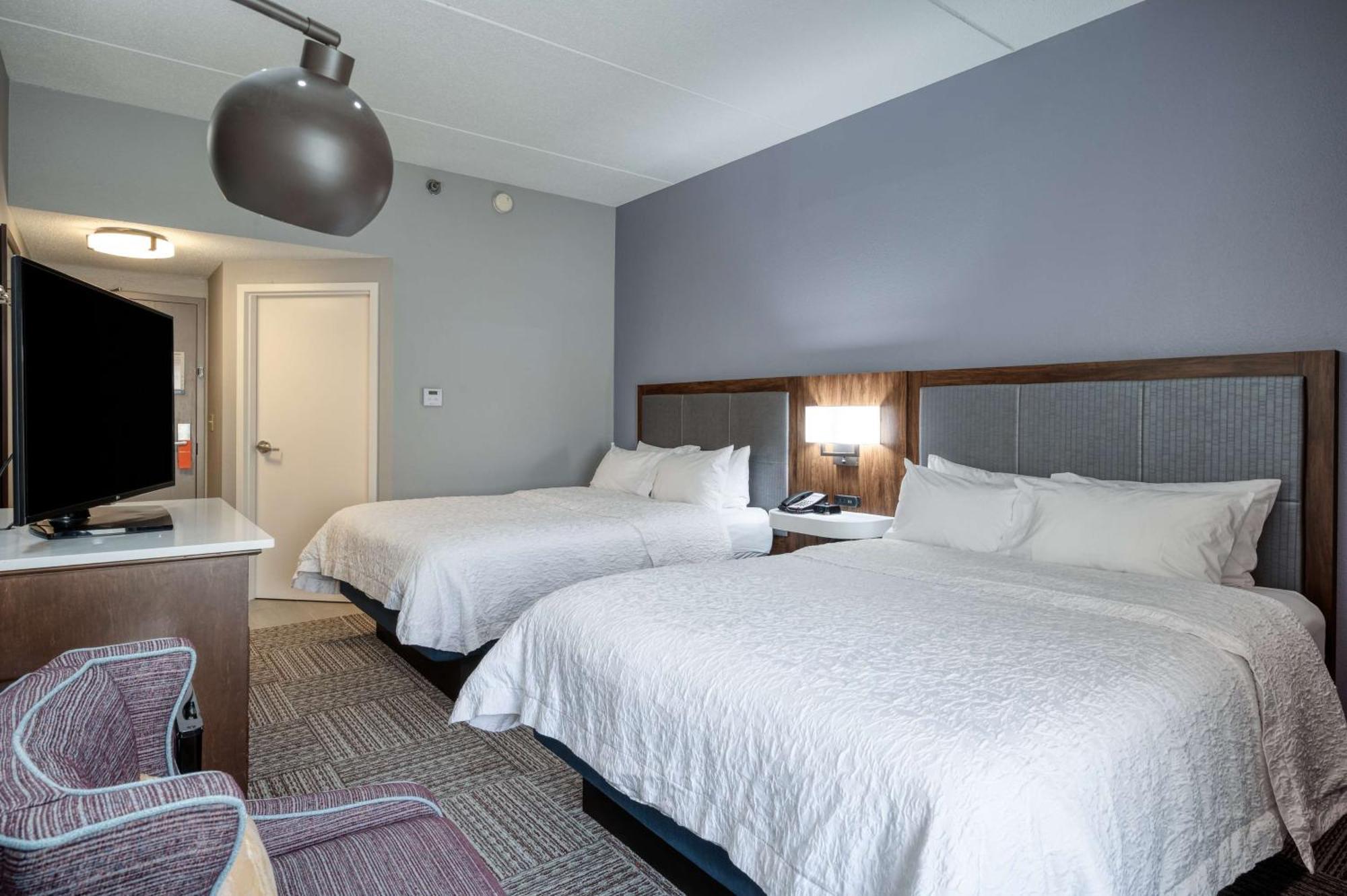 Hampton Inn Janesville Extérieur photo